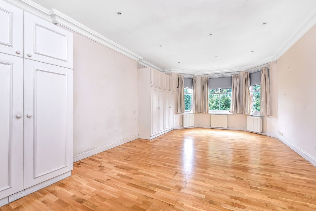 Property photo 3 of 12 331139 (1)