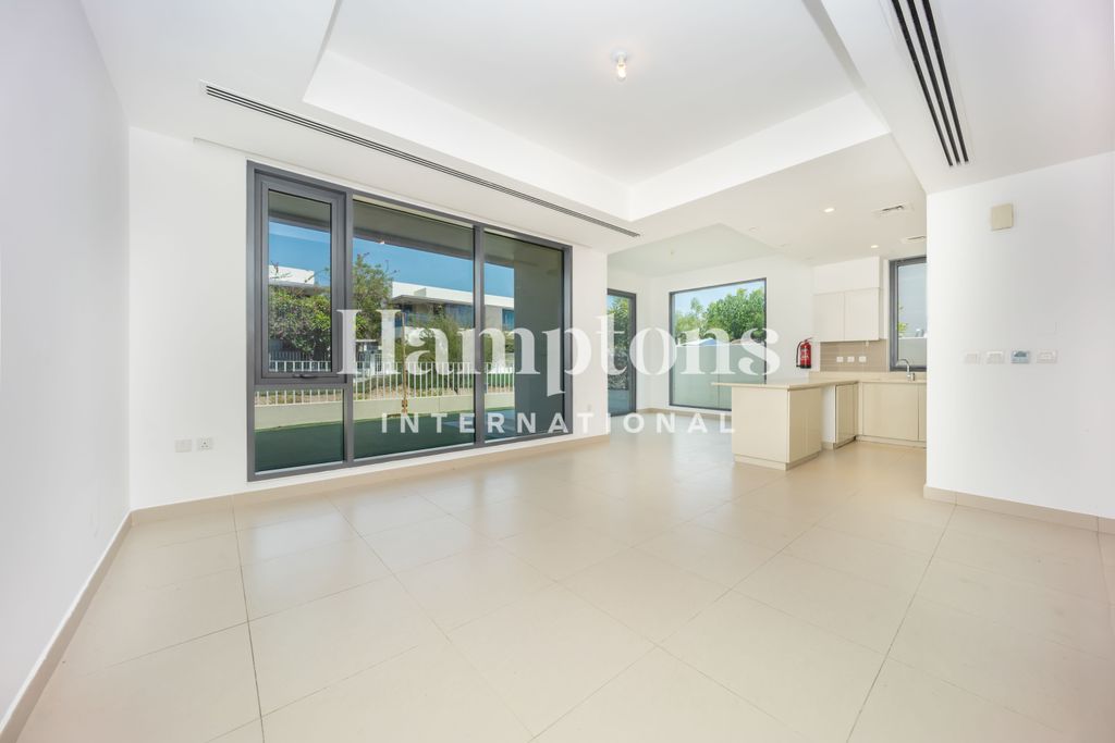 Property photo 3 of 30 Media 3