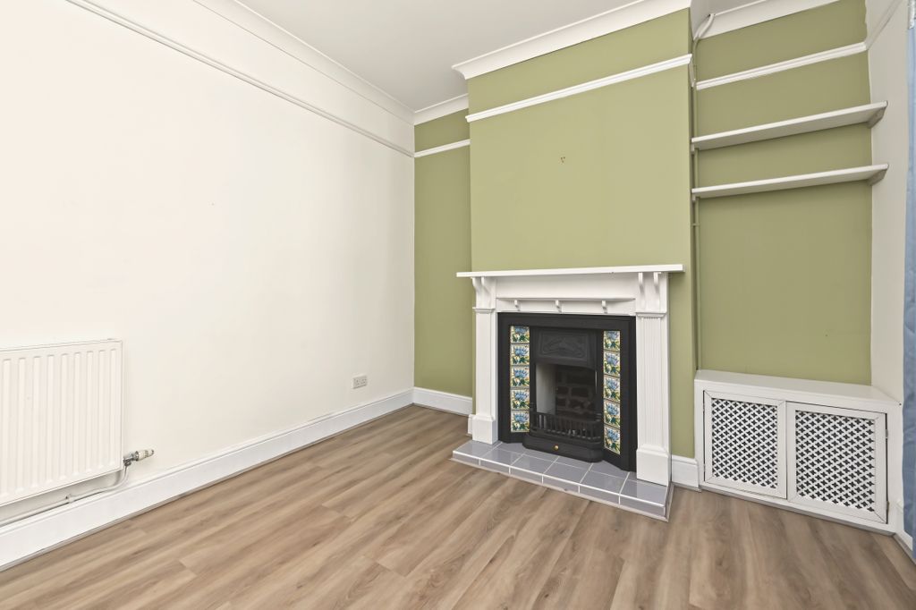 Property photo 2 of 11 Rhm_2356