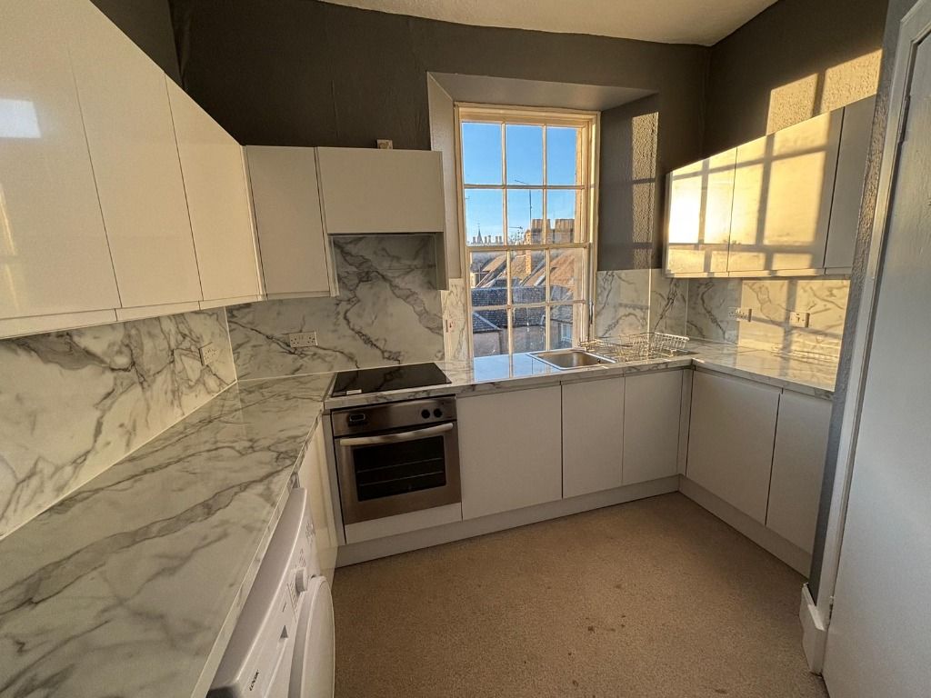 Property photo 2 of 11 Photo 2