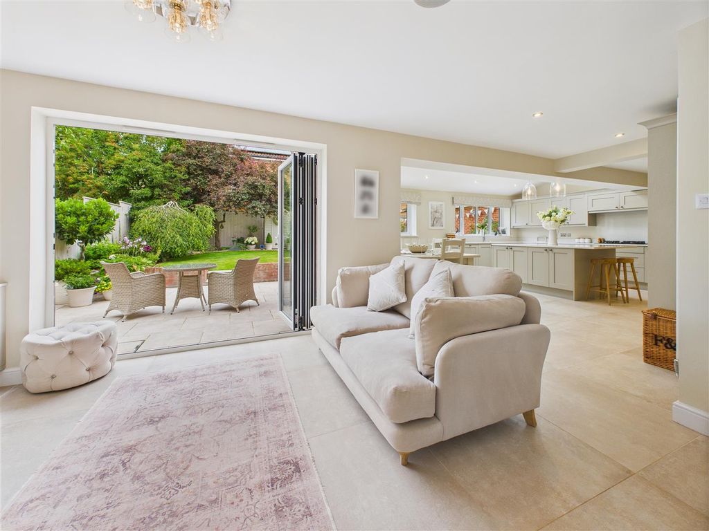 Property photo 3 of 22 Open Plan Living