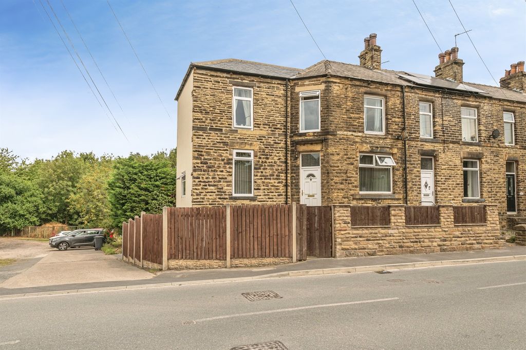 Property photo 1 of 15