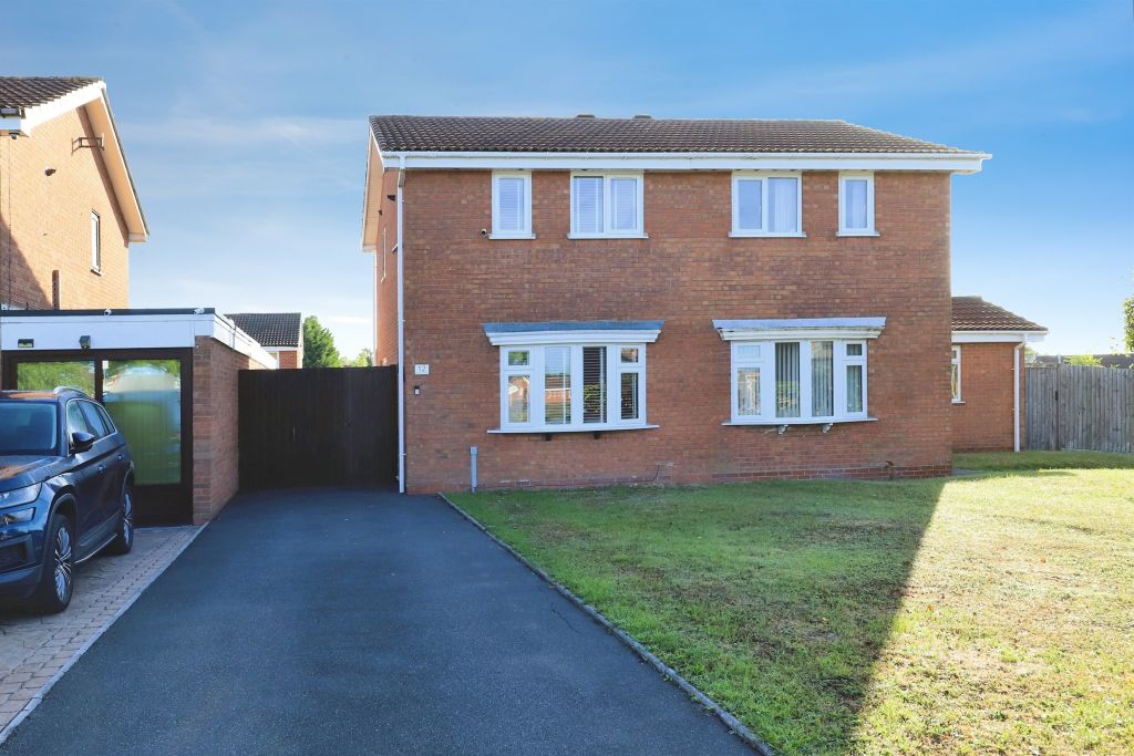 Property photo 1 of 18
