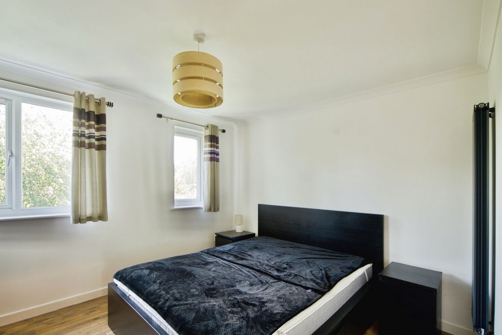 Property photo 3 of 15 Pbox-Img.Jpg