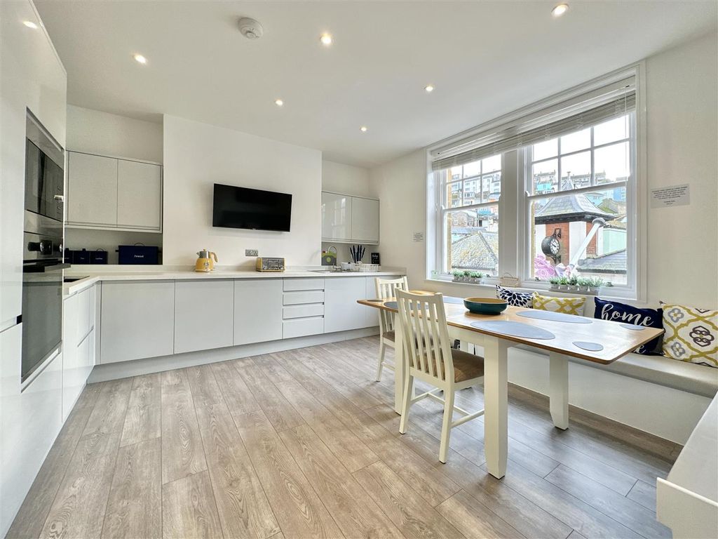 Property photo 2 of 12 Kitchen_Diner.Jpg