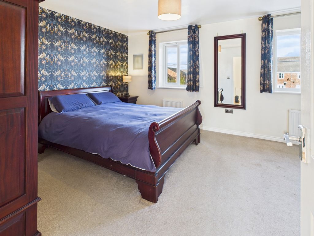 Property photo 3 of 30 Cam04233G0-Pr0036-Still027