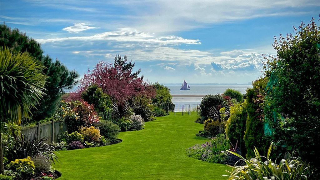 Property photo 1 of 38 Picture No. 44