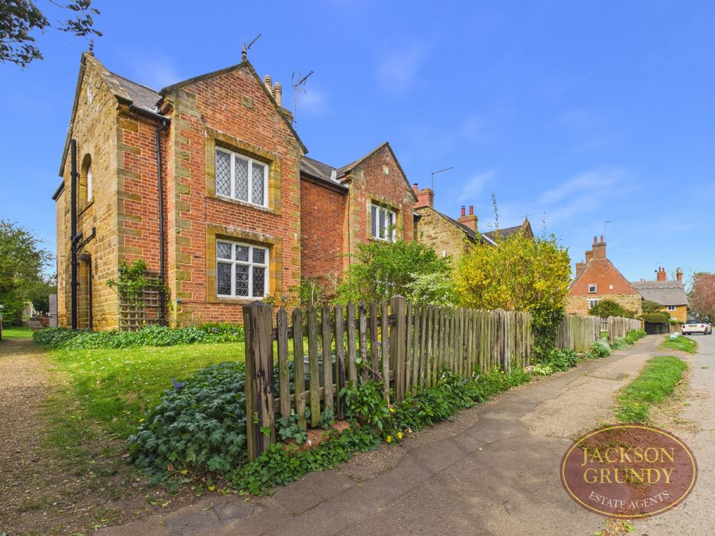 Property photo 1 of 17 Photo 1