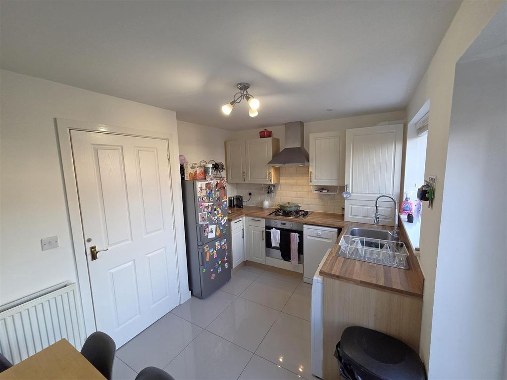 Property photo 3 of 15 Pro-4Psejfr0.Jpeg