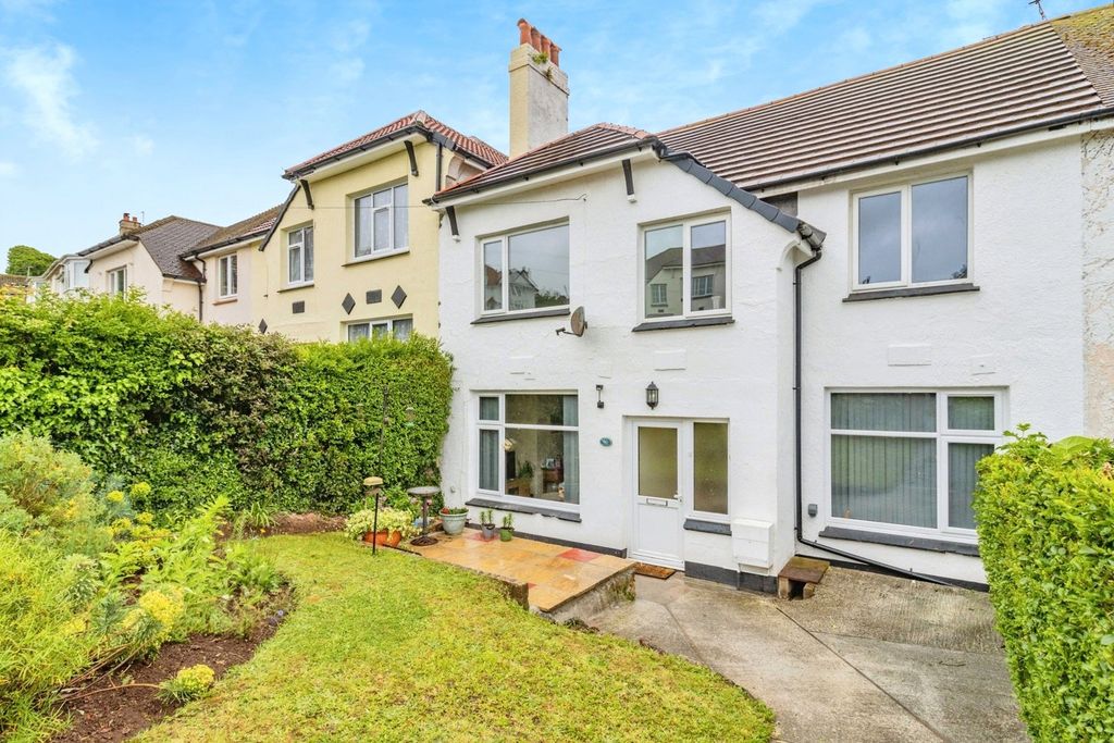 Property photo 1 of 17 Photo