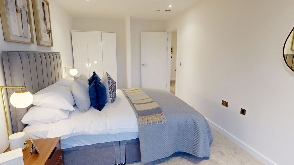 Property photo 2 of 9