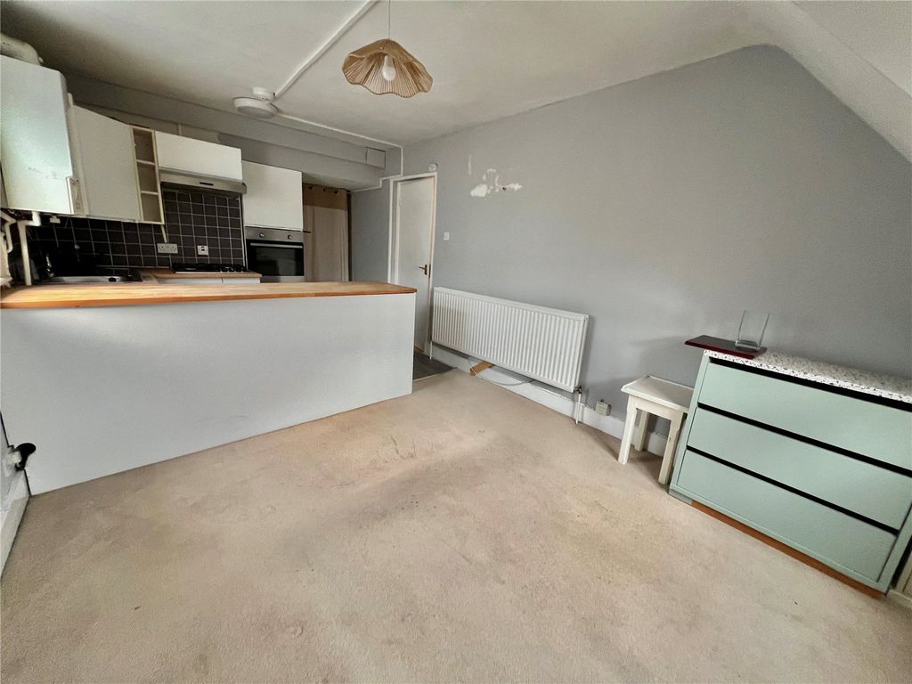 Property photo 3 of 9 Picture No. 22