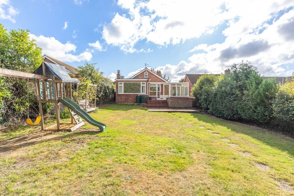 Property photo 2 of 15
