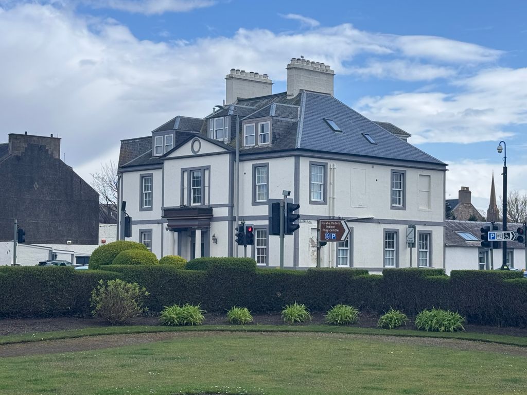 Property photo 1 of 36 1.Jpeg