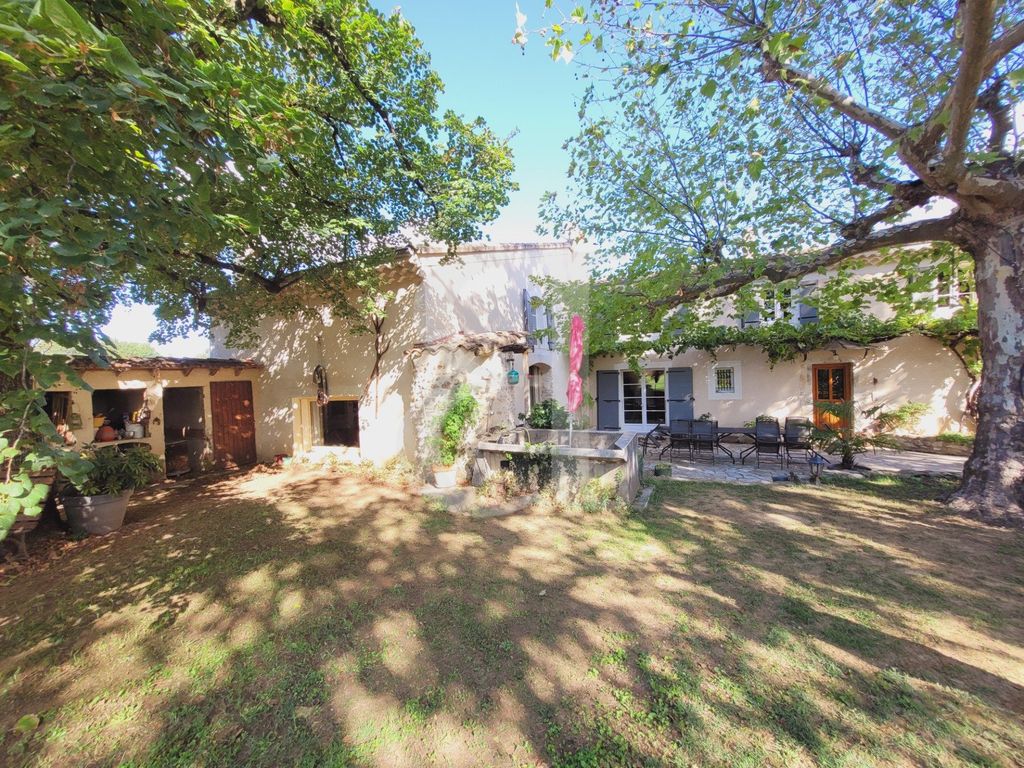 Property photo 3 of 27