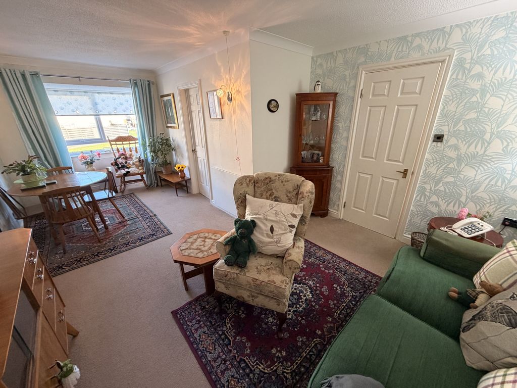 Property photo 3 of 25