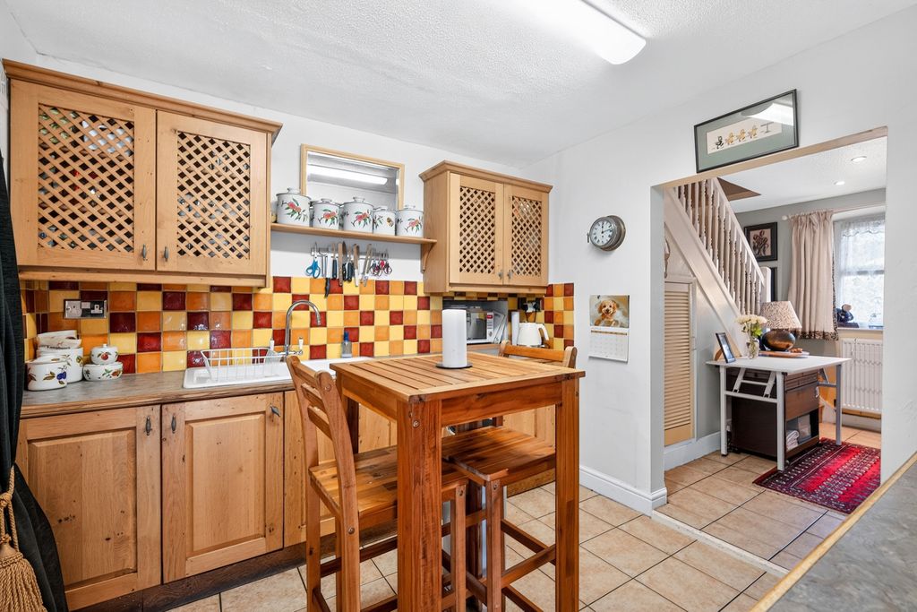 Property photo 3 of 17 Kitchen/Diner