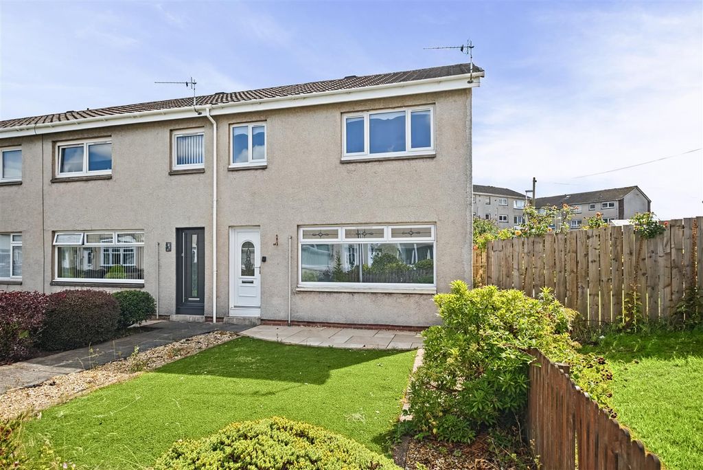 Property photo 1 of 24 Tarbolton Path-2.Jpg