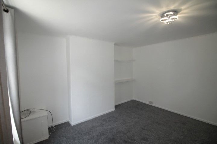 Property photo 2 of 10 Lounge