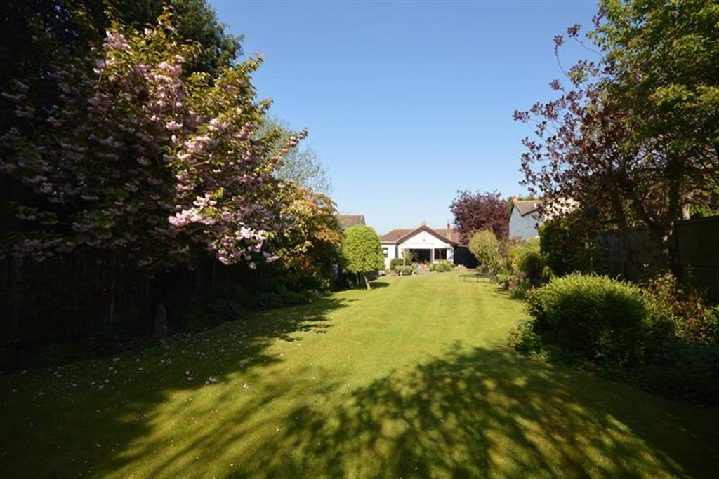 Property photo 2 of 18 Rear Garden