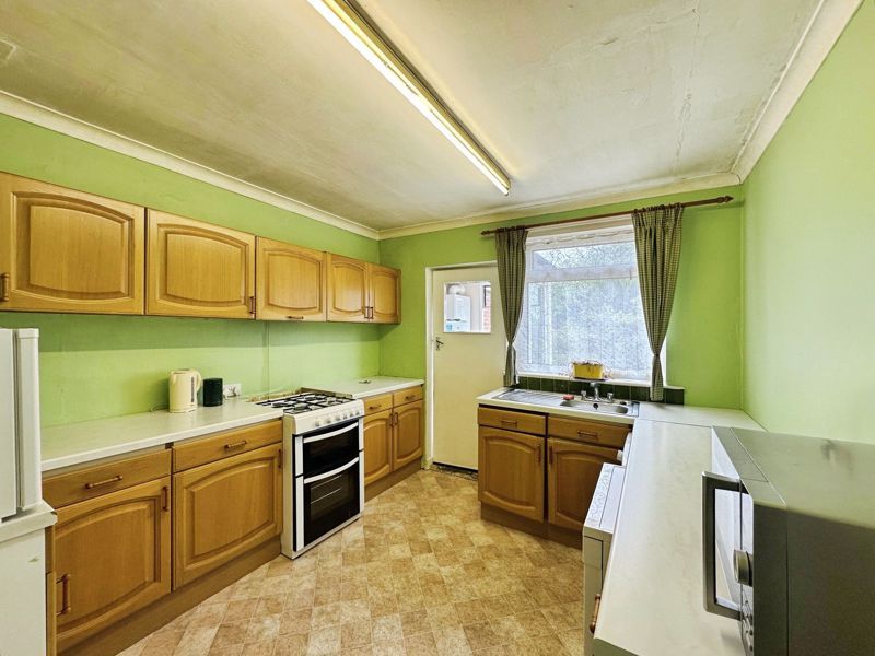 Property photo 3 of 14 Photo 12