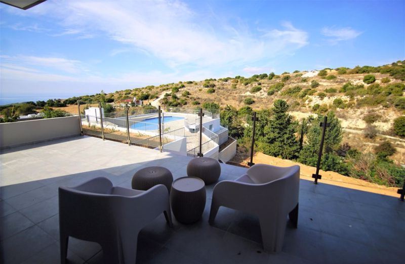 Property photo 2 of 17 Covered Veranda...