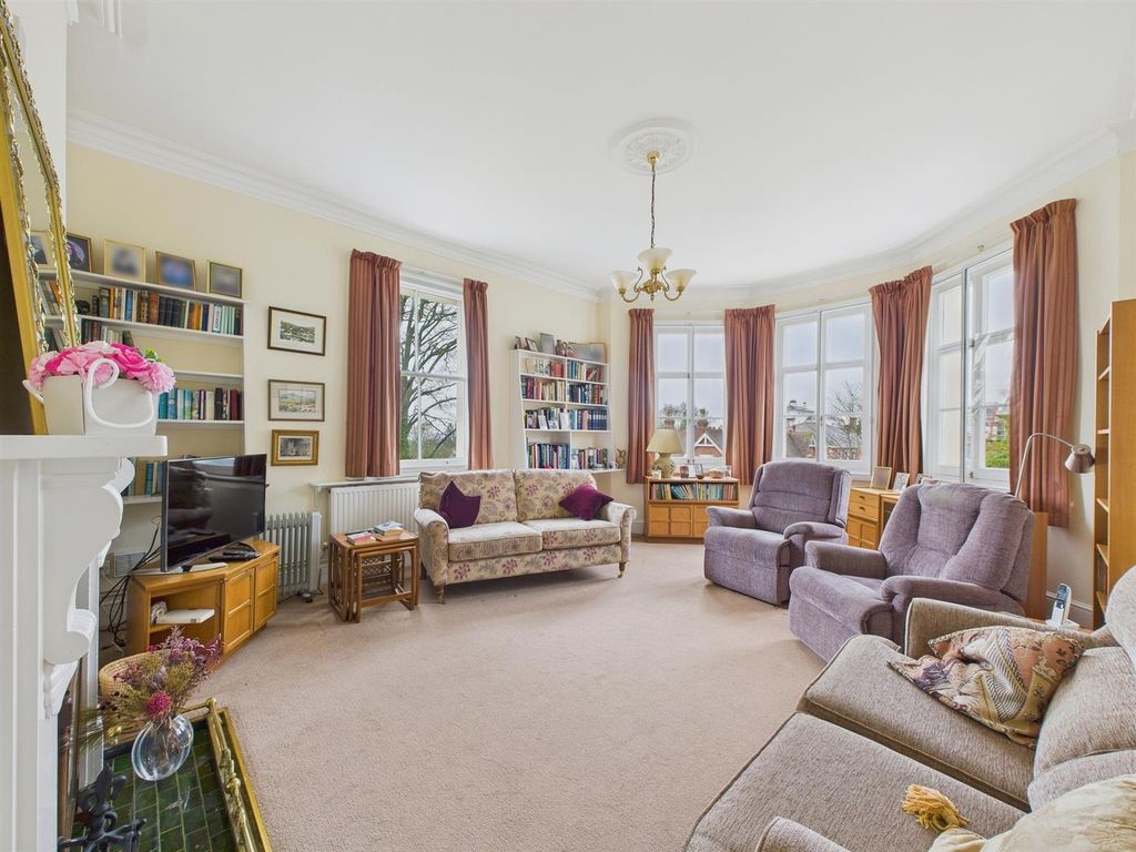 Property photo 2 of 25 Lou1.Jpg