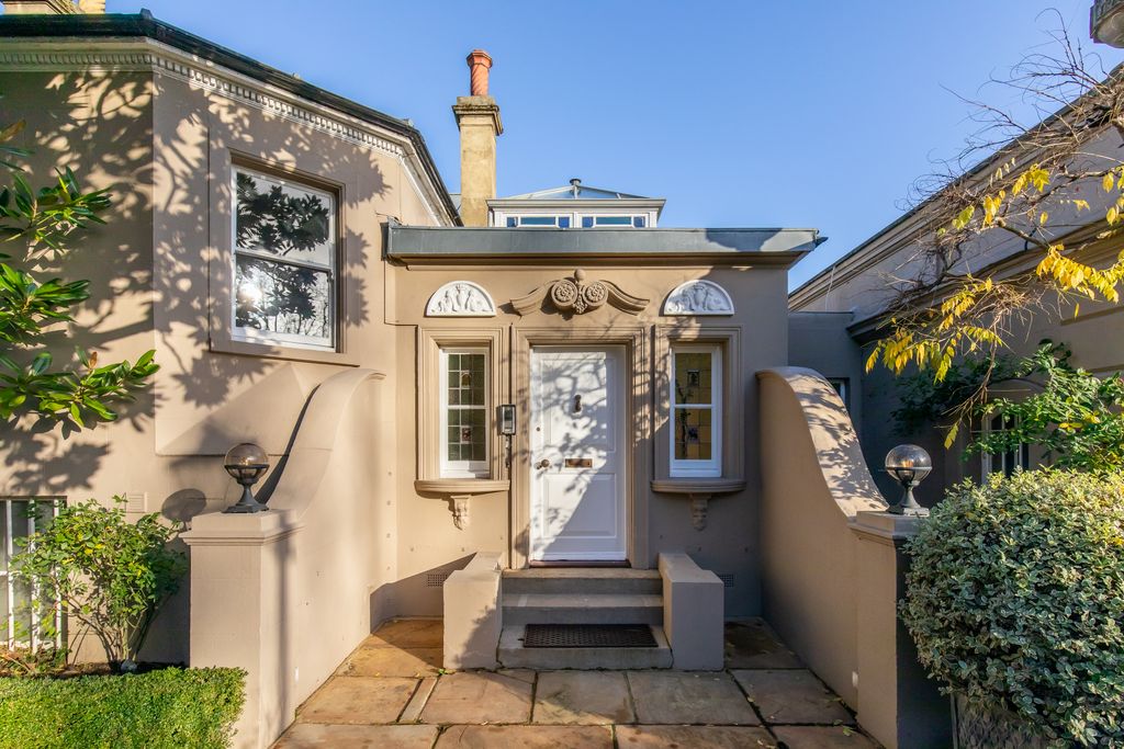 Property photo 2 of 34 5A1A9567