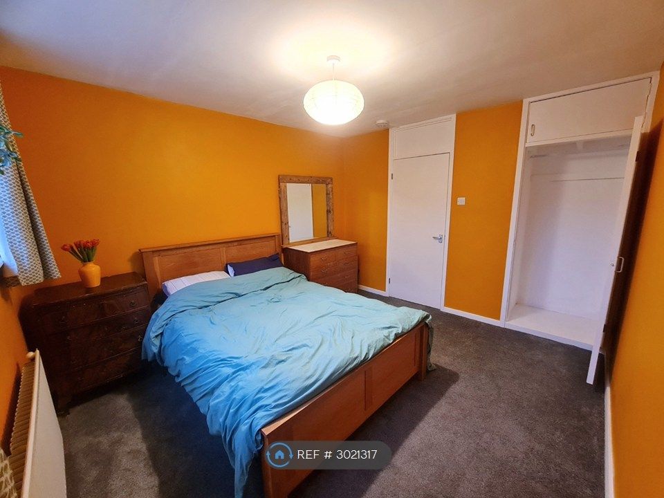 Property photo 3 of 15 Bedroom