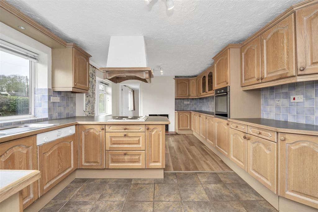 Property photo 3 of 27 Dcp_0856.Jpg