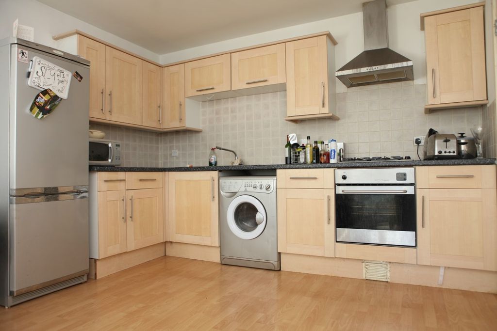Property photo 1 of 5