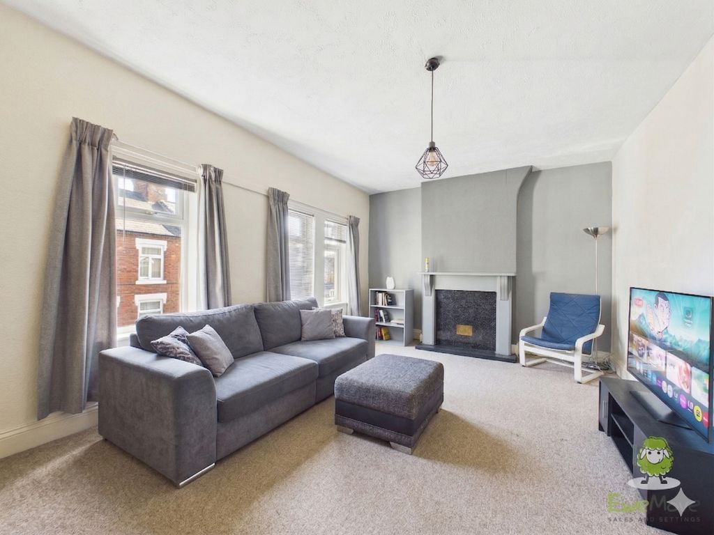 Property photo 2 of 9 Living Room - Ewemove Whitchurch Nantwich Charlot