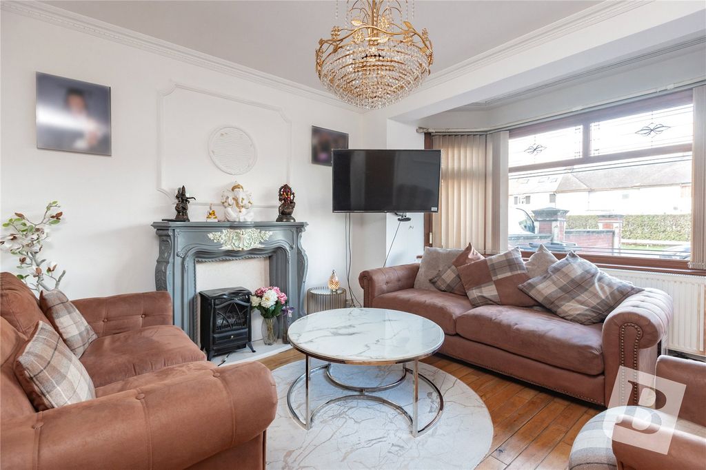 Property photo 2 of 40 Reception Room