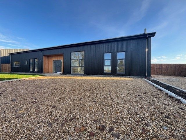 Property photo 1 of 10 View