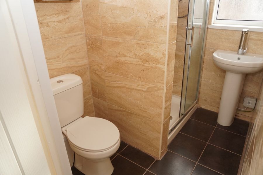 Property photo 3 of 3 Room