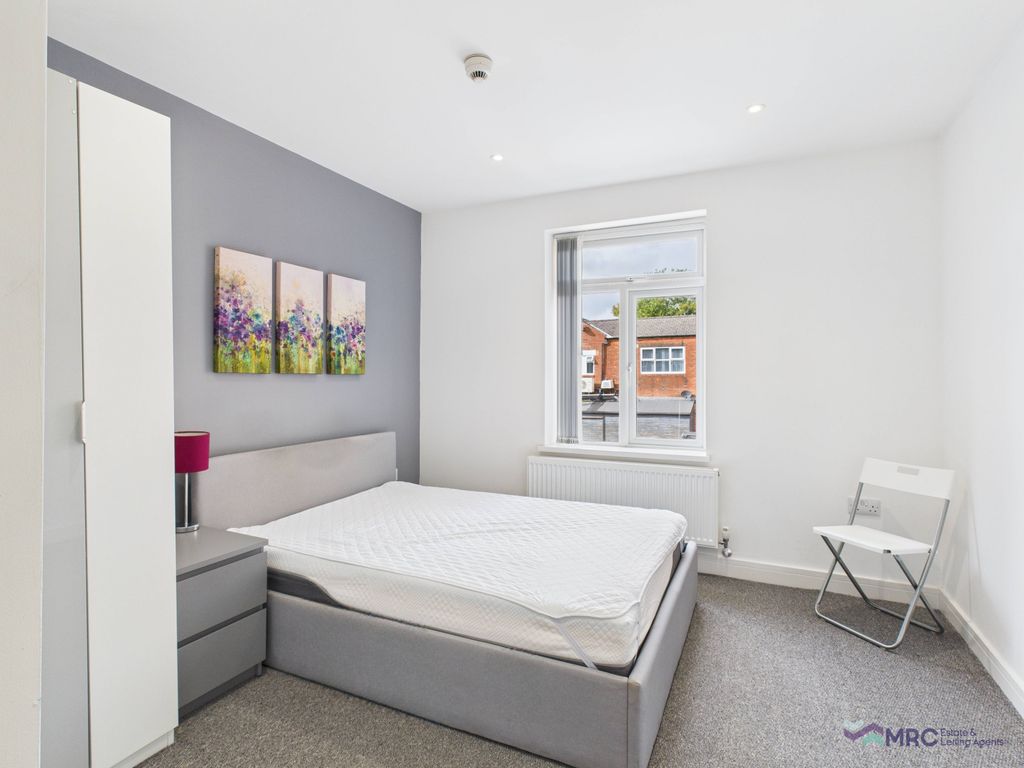 Property photo 1 of 10 Modern En-Suite Room With All Bills Included