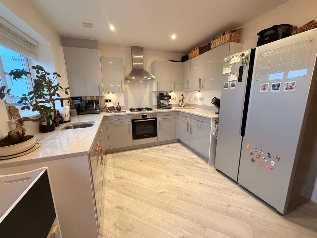 Property photo 3 of 26 Picture No. 08