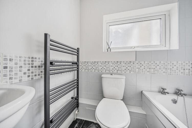 Property photo 3 of 3