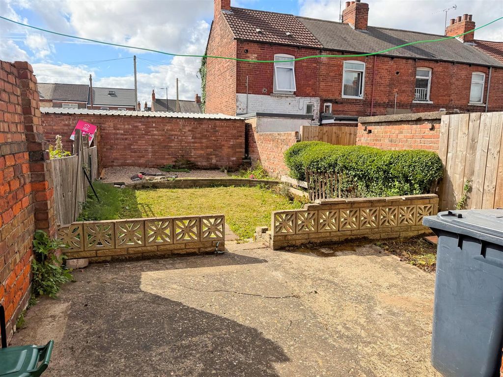 Property photo 3 of 10