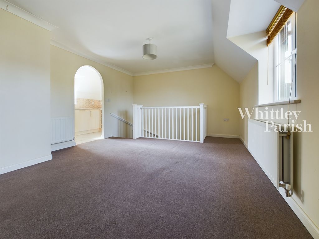 Property photo 2 of 14 Cam01607G0-Pr0684-Still008