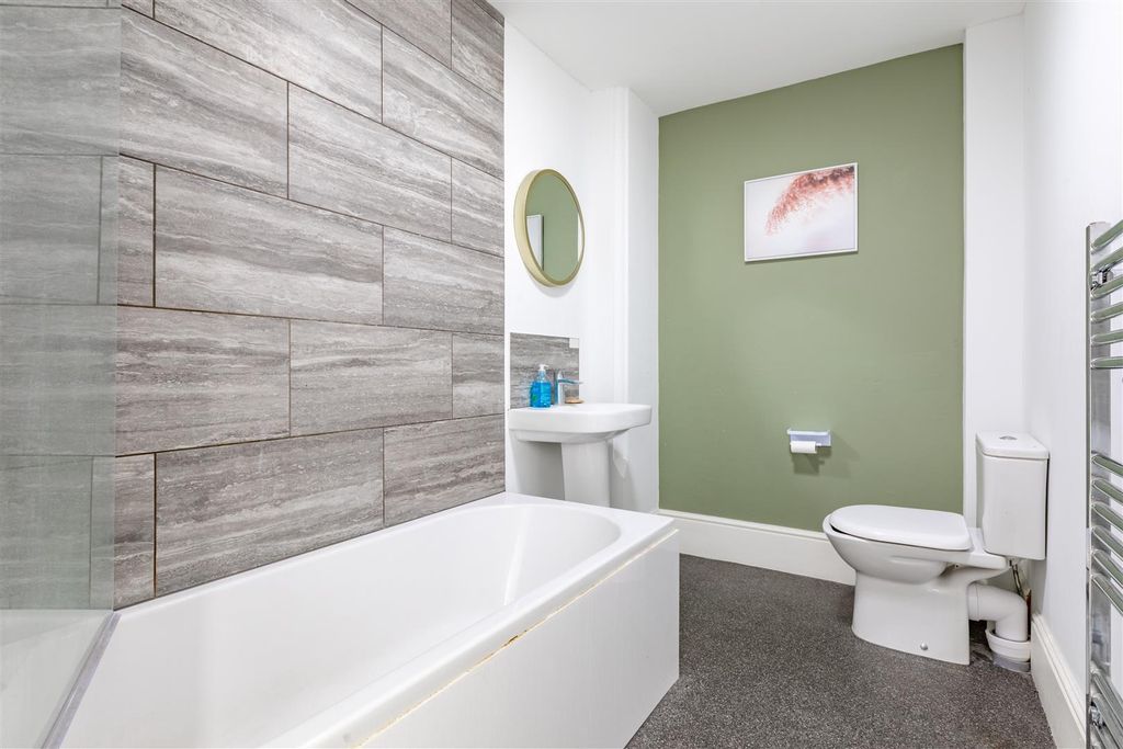 Additional image 13 of 14 bed terraced house to rentFirst Avenue, Hove BN3