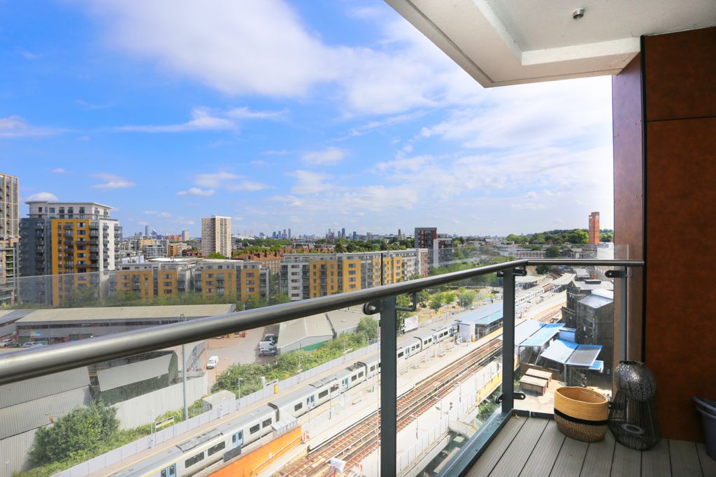 Property photo 2 of 20 Img_9577