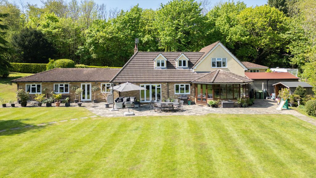 Property photo 2 of 36 Image