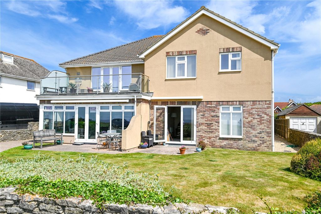 Property photo 1 of 31 Picture No. 27