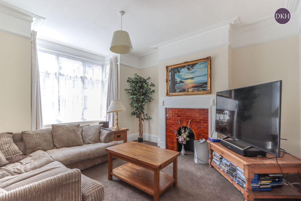 Property photo 2 of 12 Picture No. 09