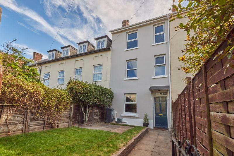 Property photo 1 of 14 Front