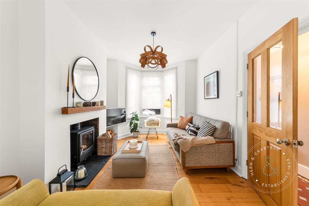 Property photo 2 of 42 Bloom-Street-36.Jpg