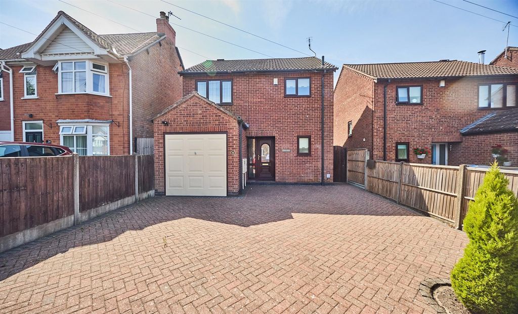 Property photo 1 of 11 Teignbank Rd Hk  10.Jpg
