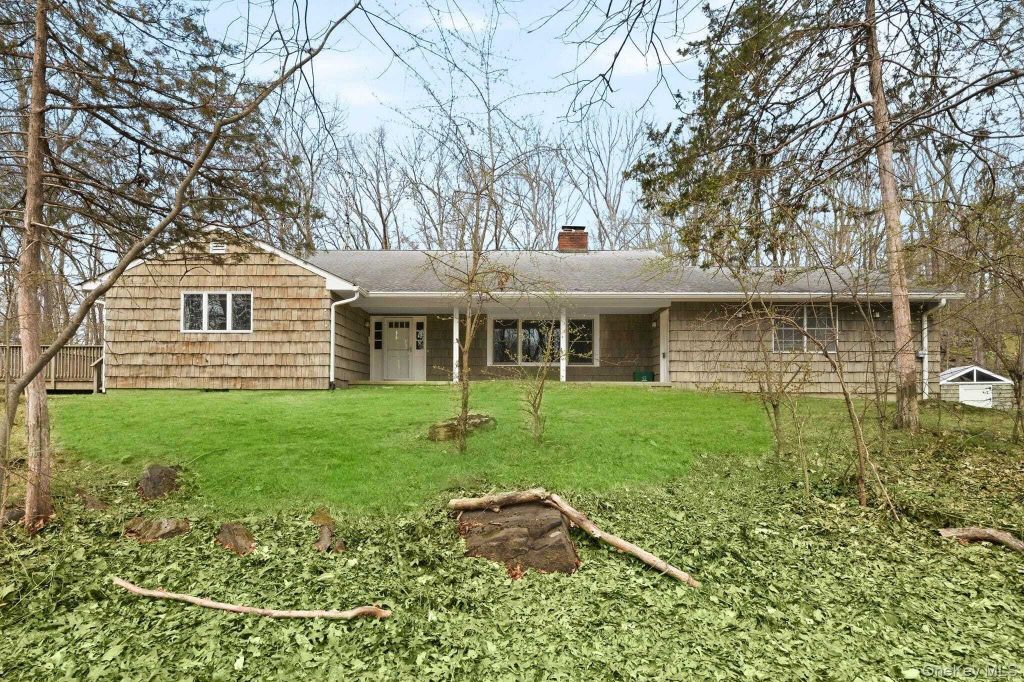 Property photo 1 of 31