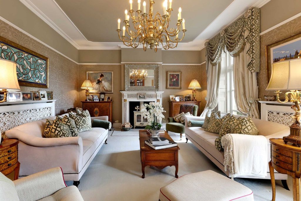 Property photo 3 of 25 Picture No. 12